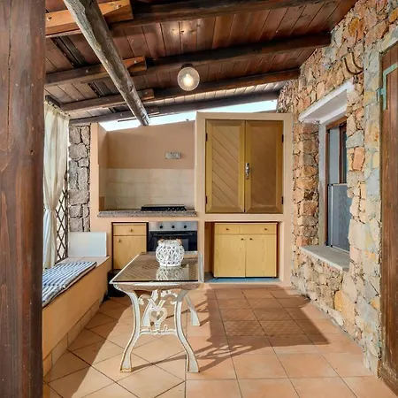 A 50 Metri Dal Mare Villa