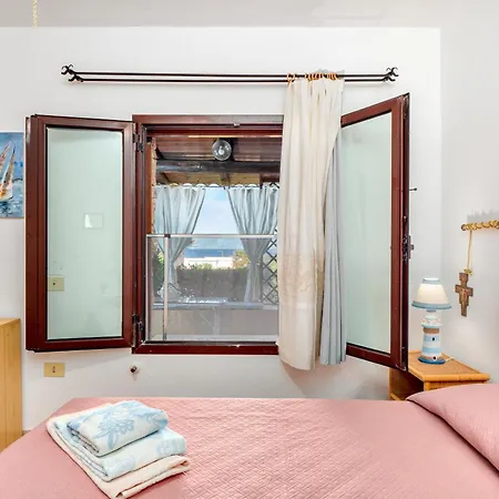 Villa A 50 Metri Dal Mare