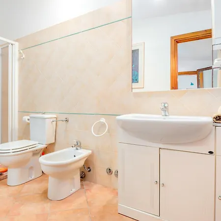 A 50 Metri Dal Mare Villa *